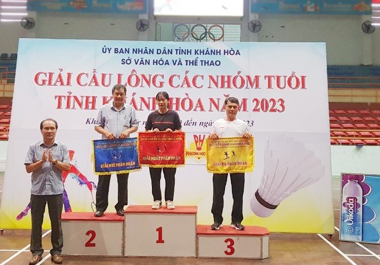 Vikoda tiếp sức Giải cầu lông các nhóm tuổi tỉnh Khánh Hòa 2023