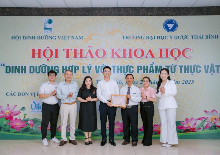 Vikoda đồng hành, lan tỏa giá trị sống khỏe từ Hội nghị dinh dưỡng tại Đại học Y Thái Bình